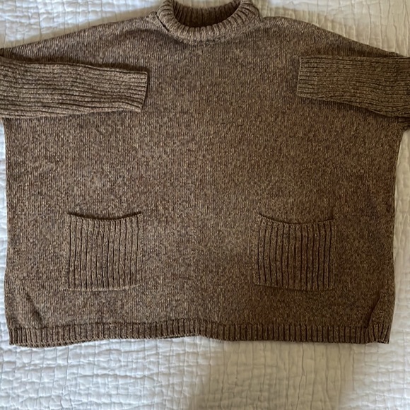 Peruvian Connection Sweater - Picture 3 of 8